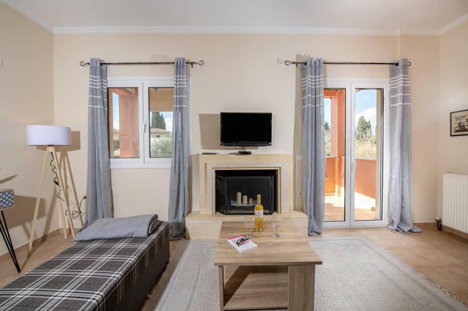 D&C Apartment Контокали Екстериор снимка